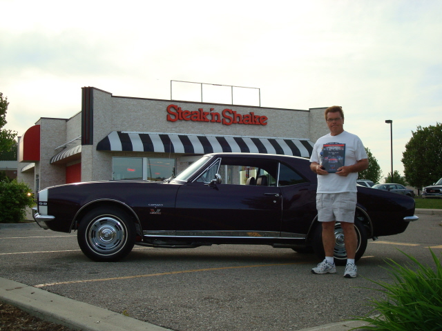 Robert Heilman wins Best Paint with his perfect 1967 427 Camero