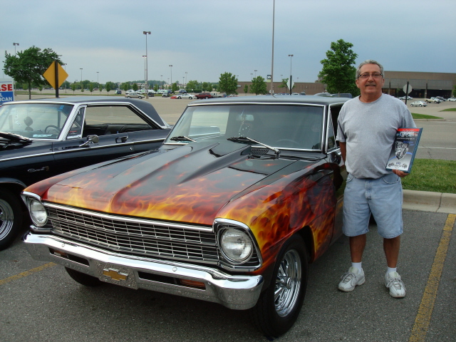 Sam Buccellato wins Best Engine with his 67 Nova